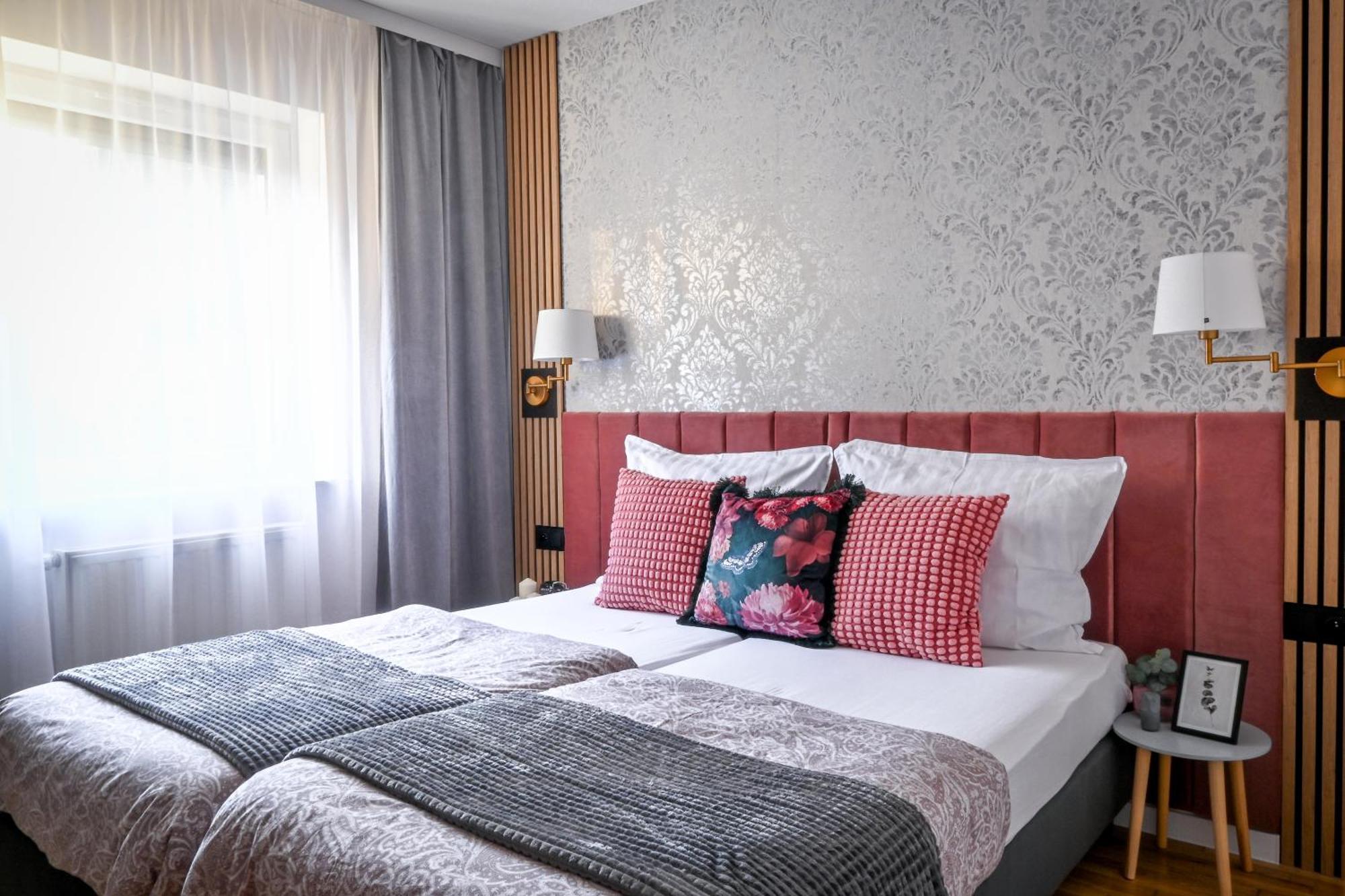 Malinowelove Aircon, 3 Rooms, Parking, Ogrod Краков Экстерьер фото