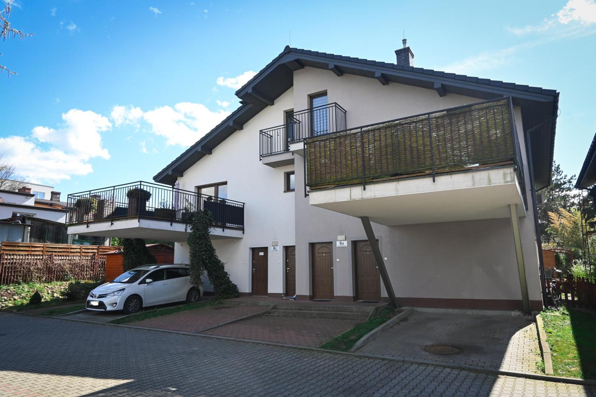 Malinowelove Aircon, 3 Rooms, Parking, Ogrod Краков Экстерьер фото