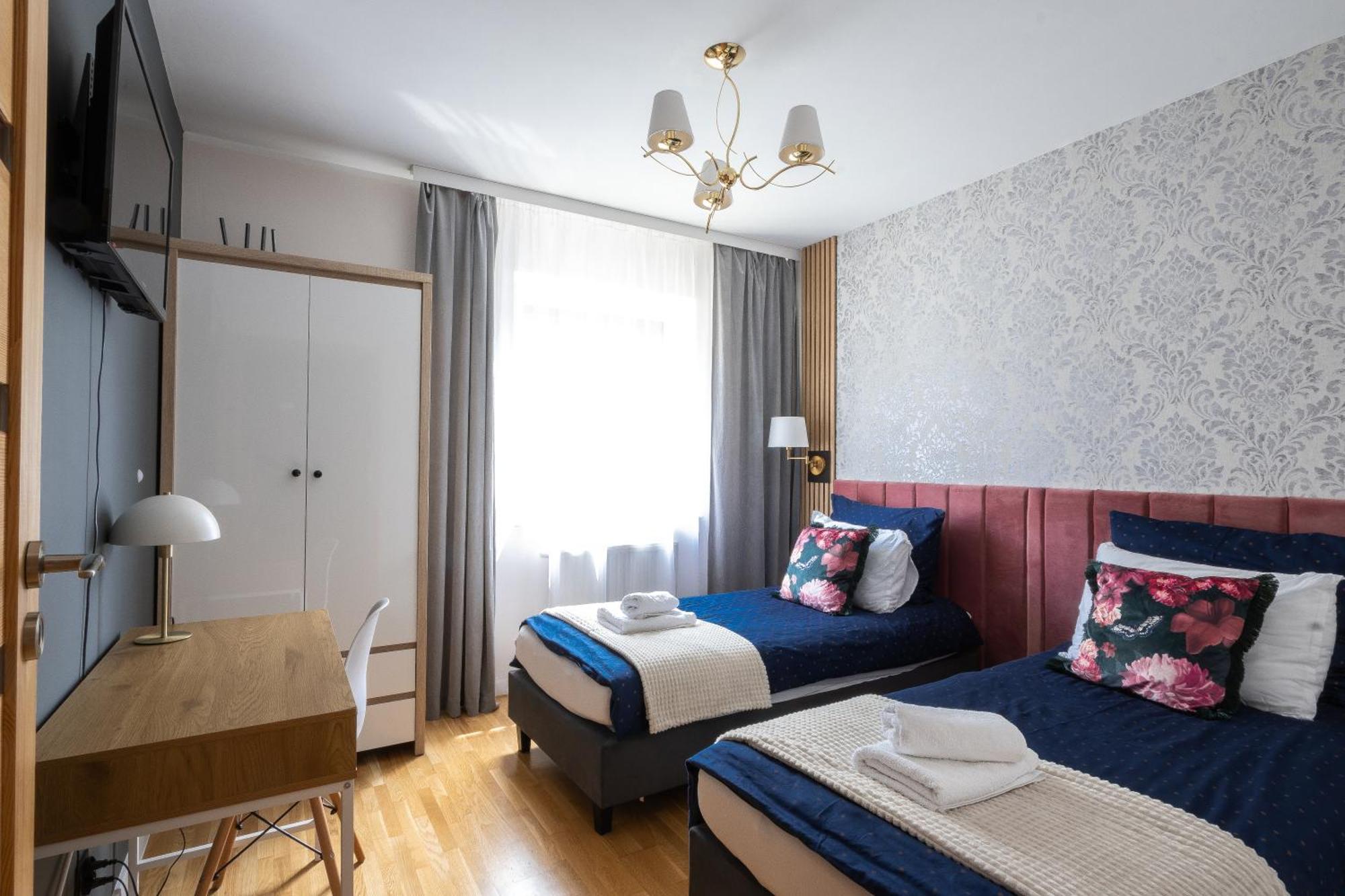 Malinowelove Aircon, 3 Rooms, Parking, Ogrod Краков Экстерьер фото